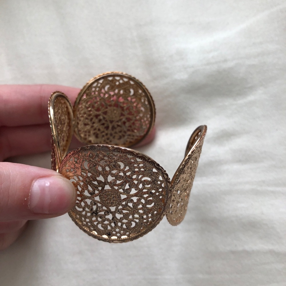 Gold bangle - flexible!!